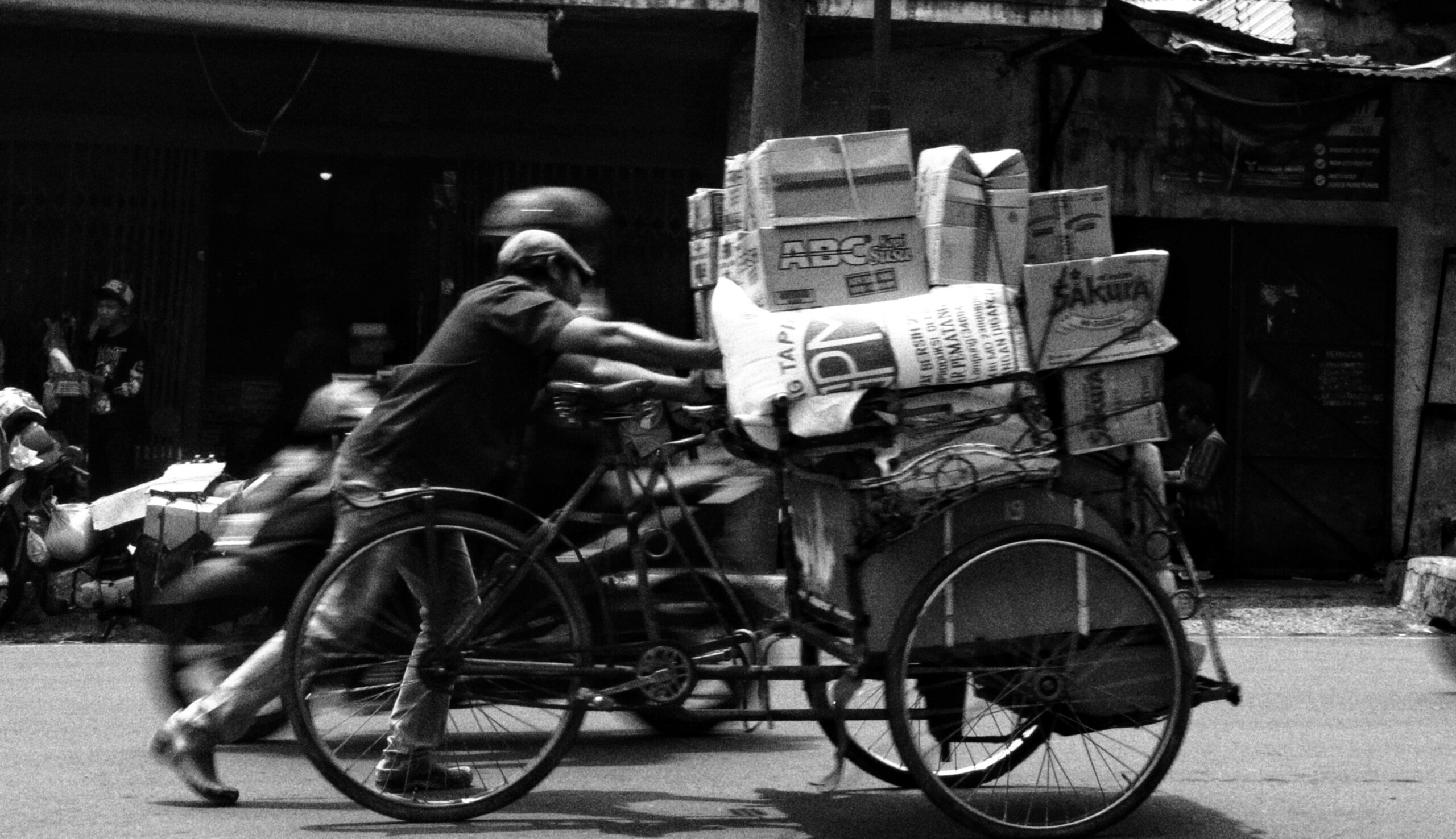 Technology's Role in Delivering Breaking News Faster